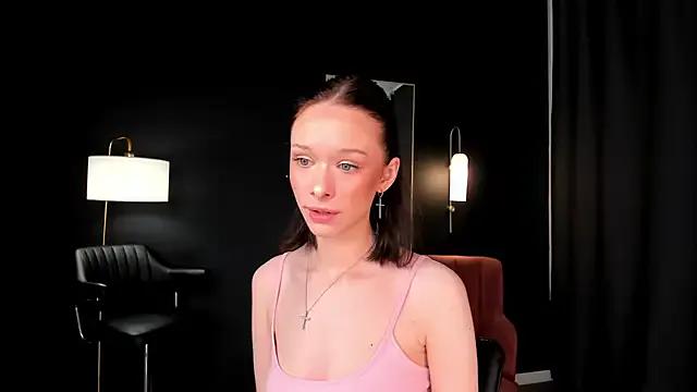 Freechat daily_glam on StripChat