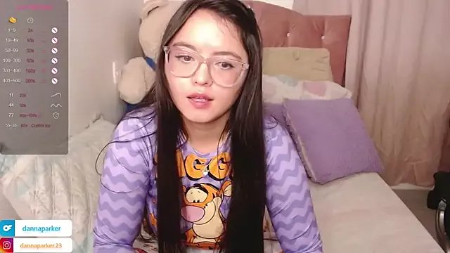 Freechat dannaparker on StripChat