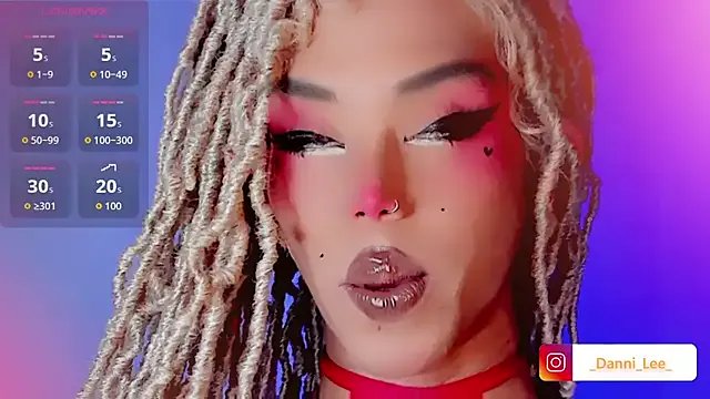 Freechat DanniLee_ on StripChat