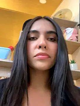 DaphneUwu on StripChat