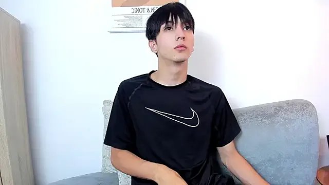 Freechat dear_jeycot on StripChat