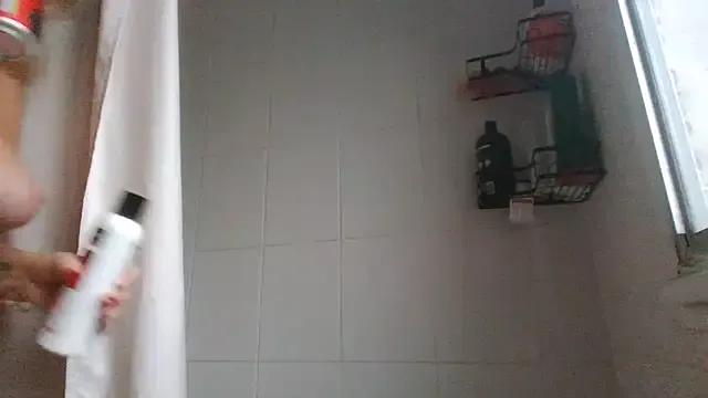 Delilahs_Playtime on StripChat