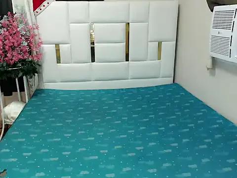 Freechat diamondnaked_ on StripChat