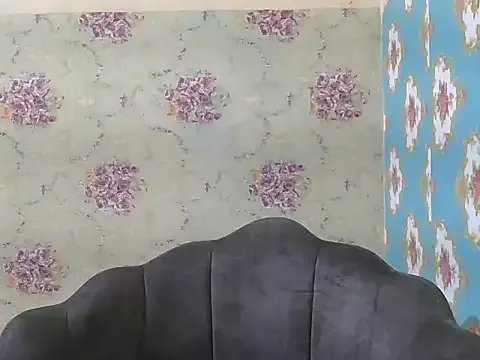 Dirty_dol on StripChat