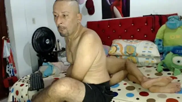 Freechat dirtycouplehot2 on StripChat