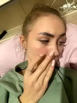 DreamGirl-777's avatar