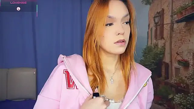 Freechat EdytBanns on StripChat