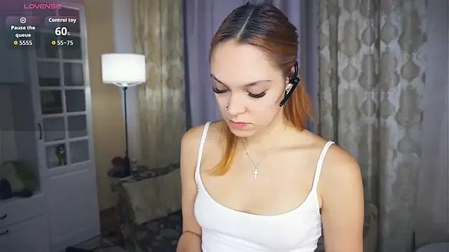 Freechat EdytBanns on StripChat