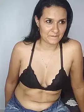 Freechat elena_jonees on StripChat