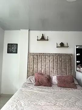 Freechat EmiilyEvans_ on StripChat