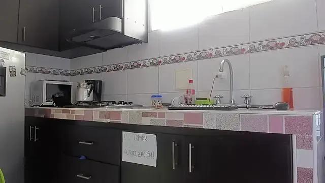 Freechat Emma-evans on StripChat