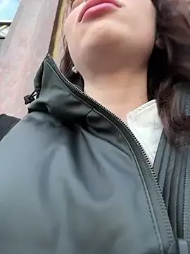 Freechat EstaVista on StripChat