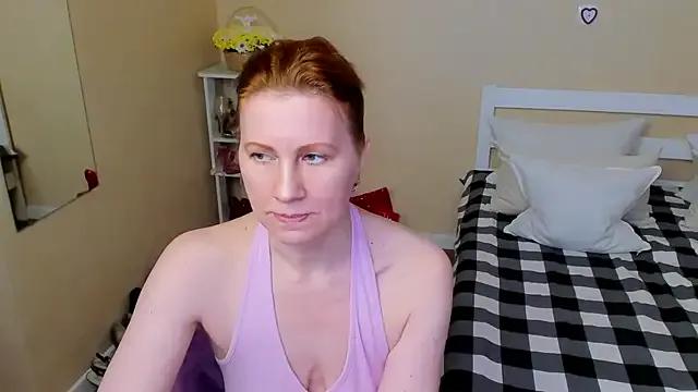 Freechat FoxySophia on StripChat