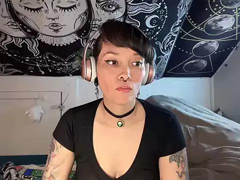 FRRANNKIE on StripChat 