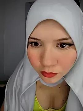 hanaa_18 on StripChat 