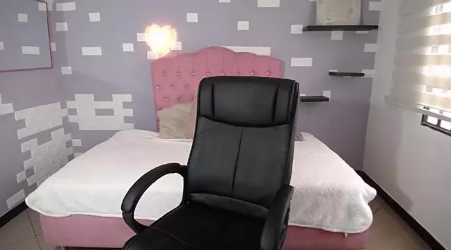 Hannagarces on StripChat 