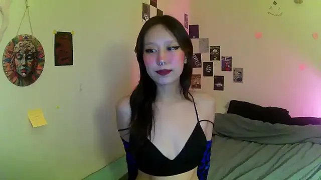 Freechat hazelseason on StripChat