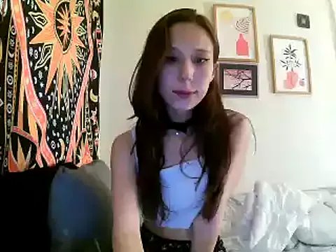 Freechat hazelseason on StripChat