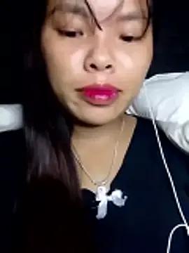 hello-cute on StripChat 