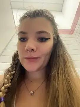 Holy_Tereza — Freechat on StripChat