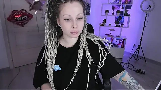 Private HoneySallyMoore on StripChat