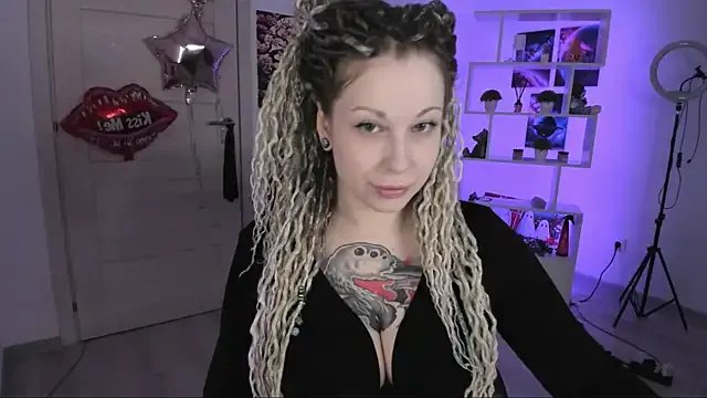 Private HoneySallyMoore on StripChat