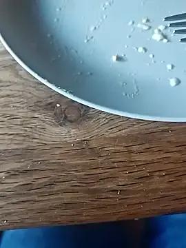 Horny_mummy on StripChat