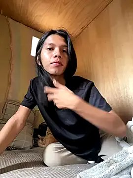 Freechat Hot_tsjeshelle on StripChat