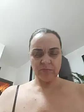 Freechat hugebobbs on StripChat