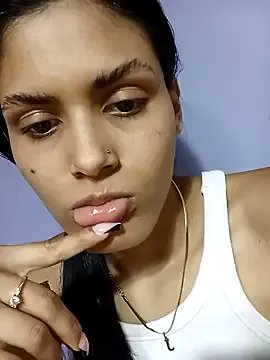 Freechat Isa_Rouse__ on StripChat