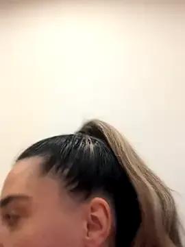 Group ItalianGirl on StripChat