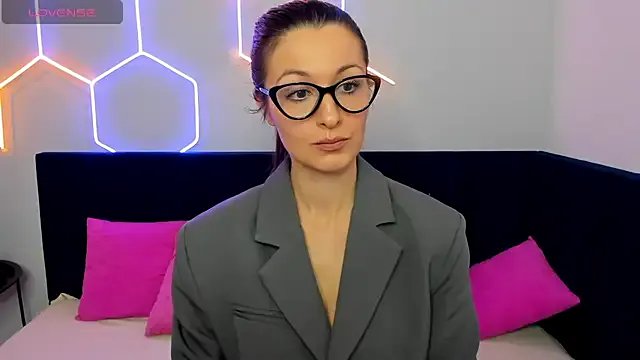 Joan_Nelson on StripChat