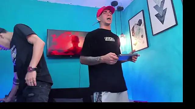 Freechat Kings_of_heaven on StripChat