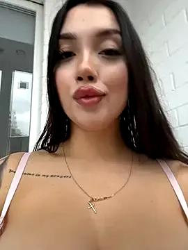 kiss_Lissa on StripChat 