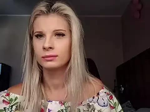 Private KristineGlow on StripChat