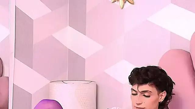 StripChat KylieMonnett is Private KylieMonnett — Spank my ass, is cute red.