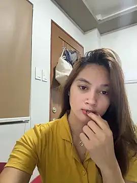 StripChat LanySylvia is Freechat LanySylvia — Bed maybe?
