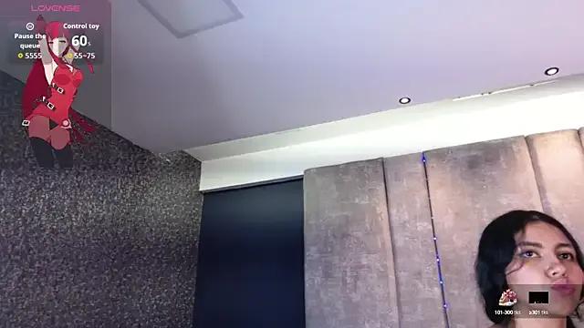 Freechat Larabrooks on StripChat