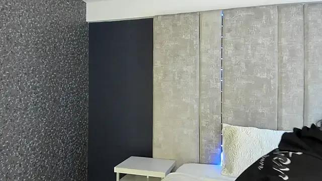 Freechat Larabrooks on StripChat