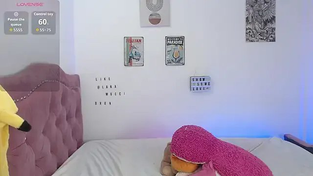 Freechat Laramucci on StripChat