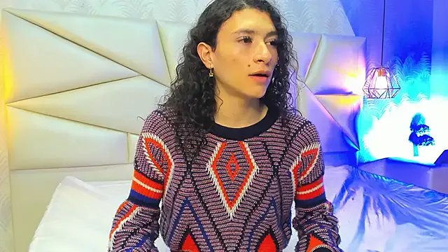 Freechat laurettedela_rouse on StripChat