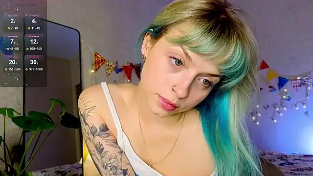 lavenderluxe — spreading my legs in front of the ca