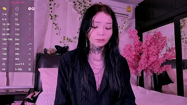 Freechat Lein_Bone on StripChat