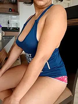 Group LEIRIS_Y_FRED_01 on StripChat