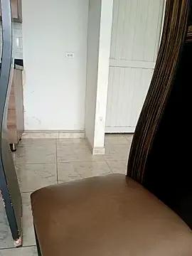 Group LEIRIS_Y_FRED_01 on StripChat