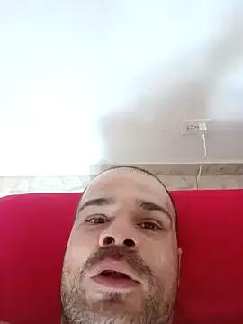 Group LEIRIS_Y_FRED_01 on StripChat