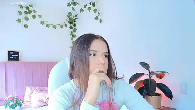 LilithAbril on StripChat