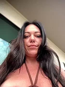 Freechat LilliThelo on StripChat