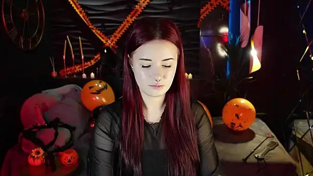 StripChat Lily_Moonlight is Freechat Lily_Moonlight — A sweet nightmare or a beautiful dream?