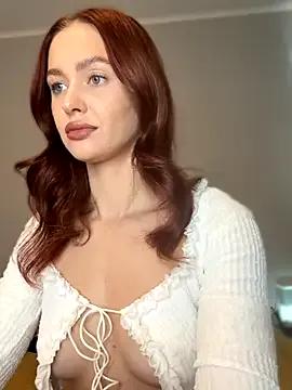 Freechat LittleFox___ on StripChat